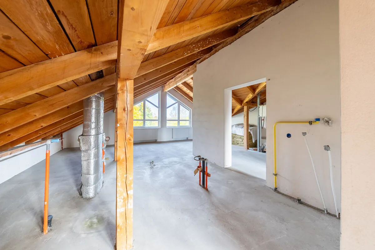 Balcony Apartment "More Space in Prospect" with Developable Attic Storey, image 14