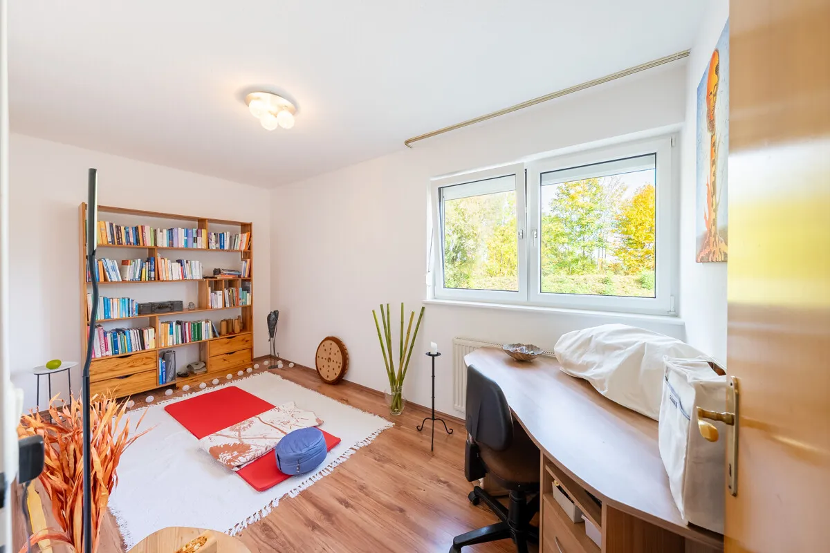 Balcony Apartment "More Space in Prospect" with Developable Attic Storey, image 10