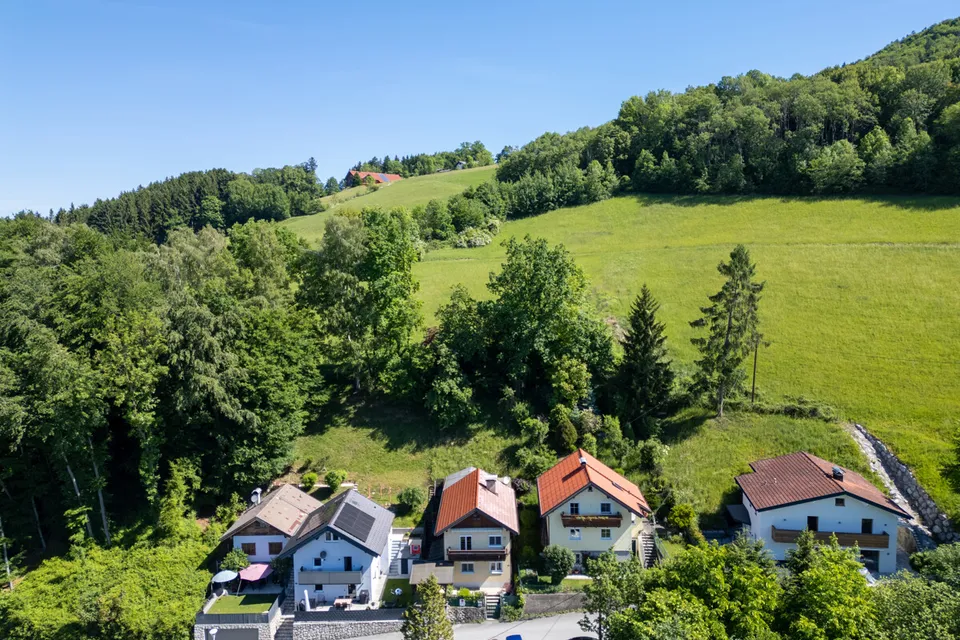 Detached house “BERG’HEIM” with panoramic views