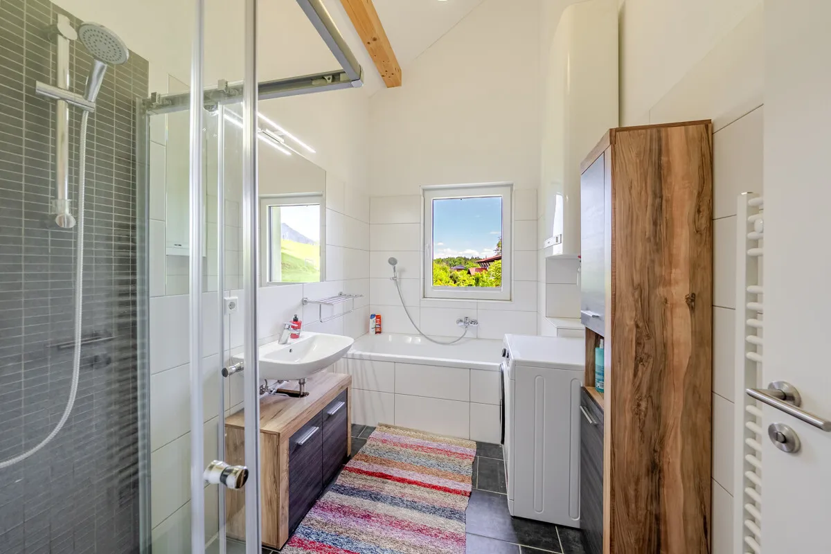 Four-room Attic Apartment "High Spirits", image 14