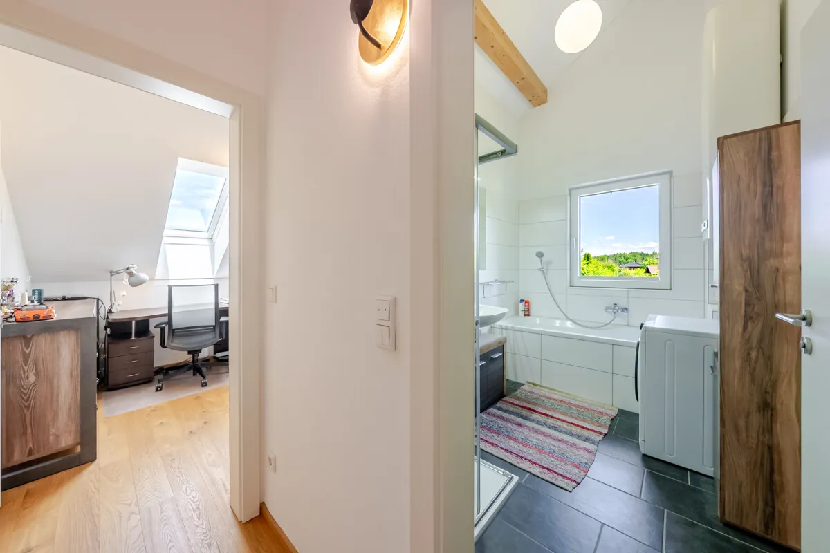 Four-room Attic Apartment "High Spirits", image 13