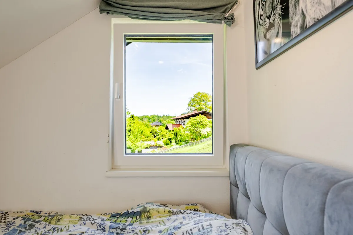 Four-room Attic Apartment "High Spirits", image 11