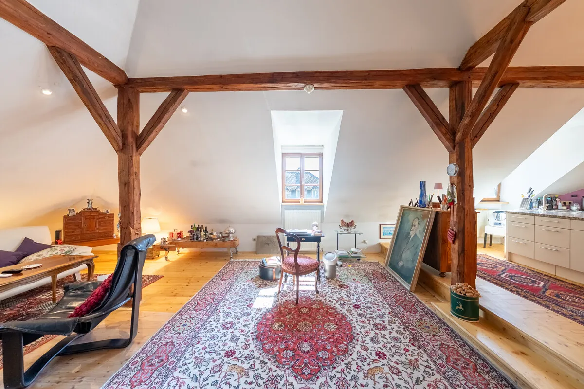 "ROCOCO GARDEN": Historic Roof Garden Apartment in the Former Bath House, image 11