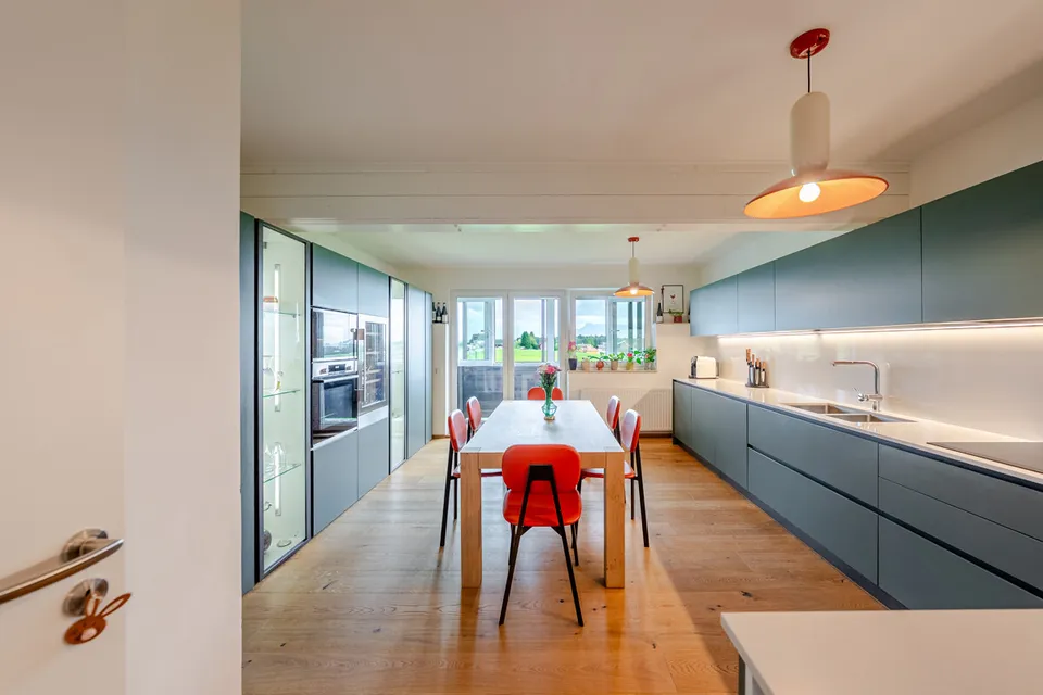 Penthouse apartment "Garden Love" with private garden and double garage