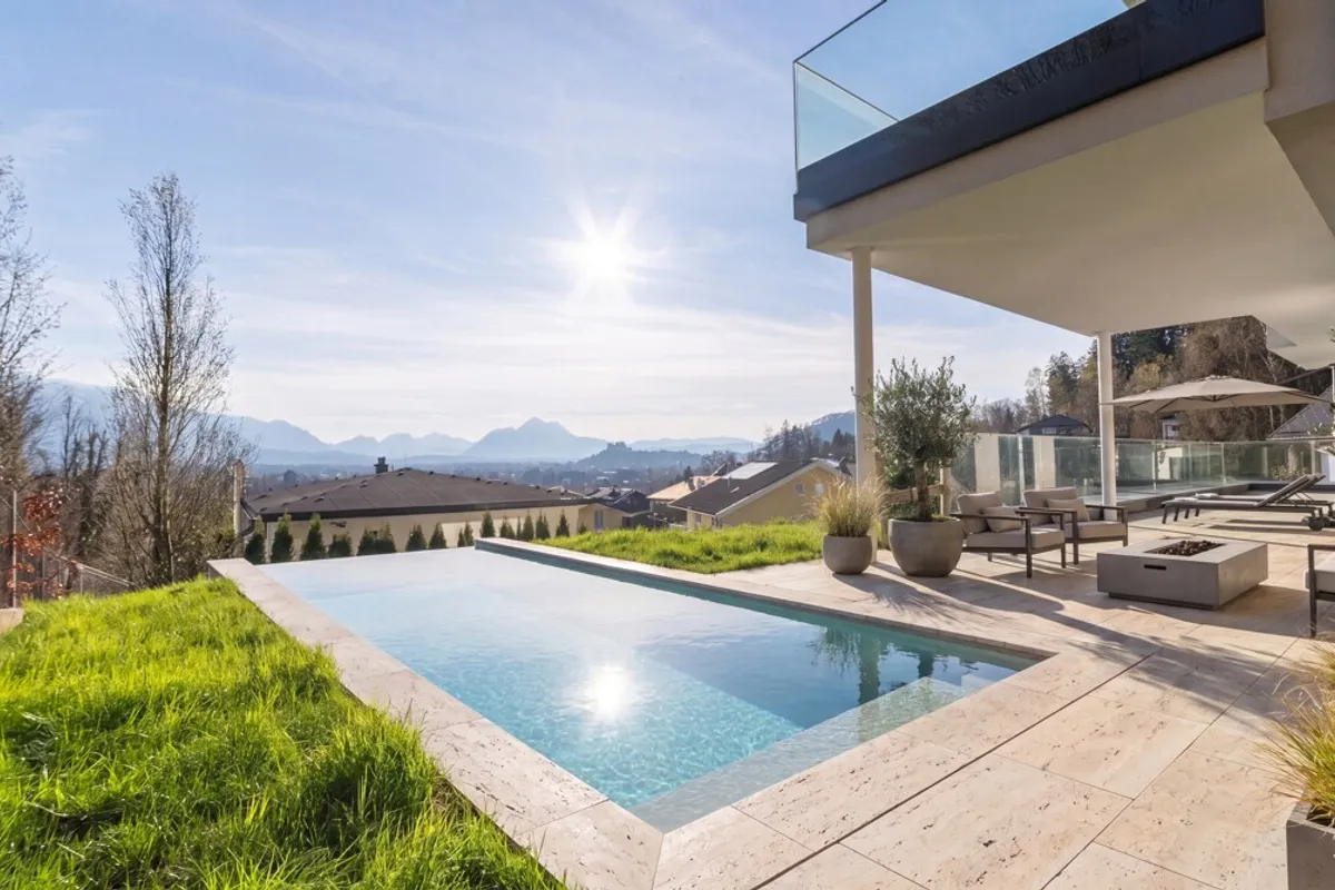 Villa ''Castle´s Equal'', image 2