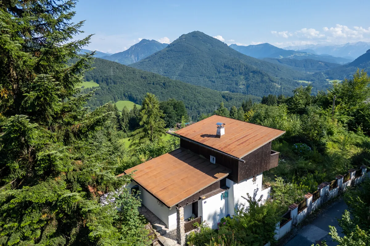 Plot with Period Building "Waldesruh": Second Home, image 12