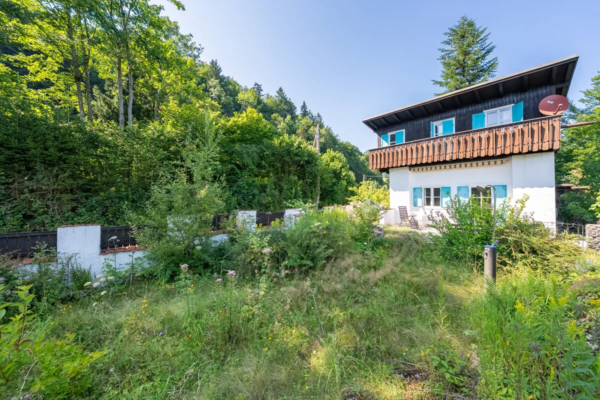 Plot with Period Building "Waldesruh": Second Home, image 2