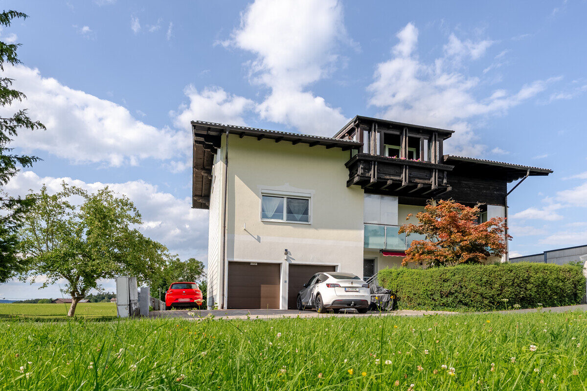 e35fbc59-022b-40cb-9aba-ed8ce11c205f.jpg Dachgeschosswohnung „Gartenliebe” mit Eigengarten und Doppelgarage