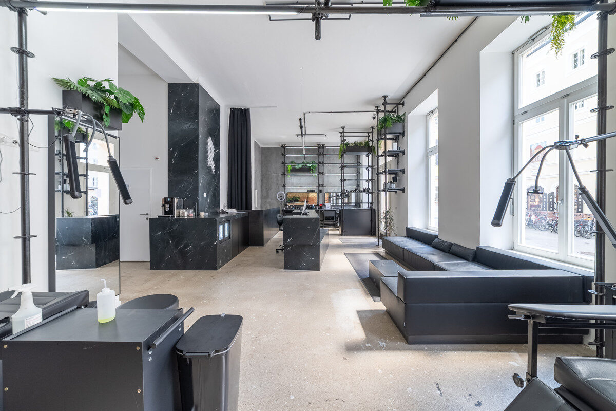 Business premises “Loft-Vibe” in Linzergasse