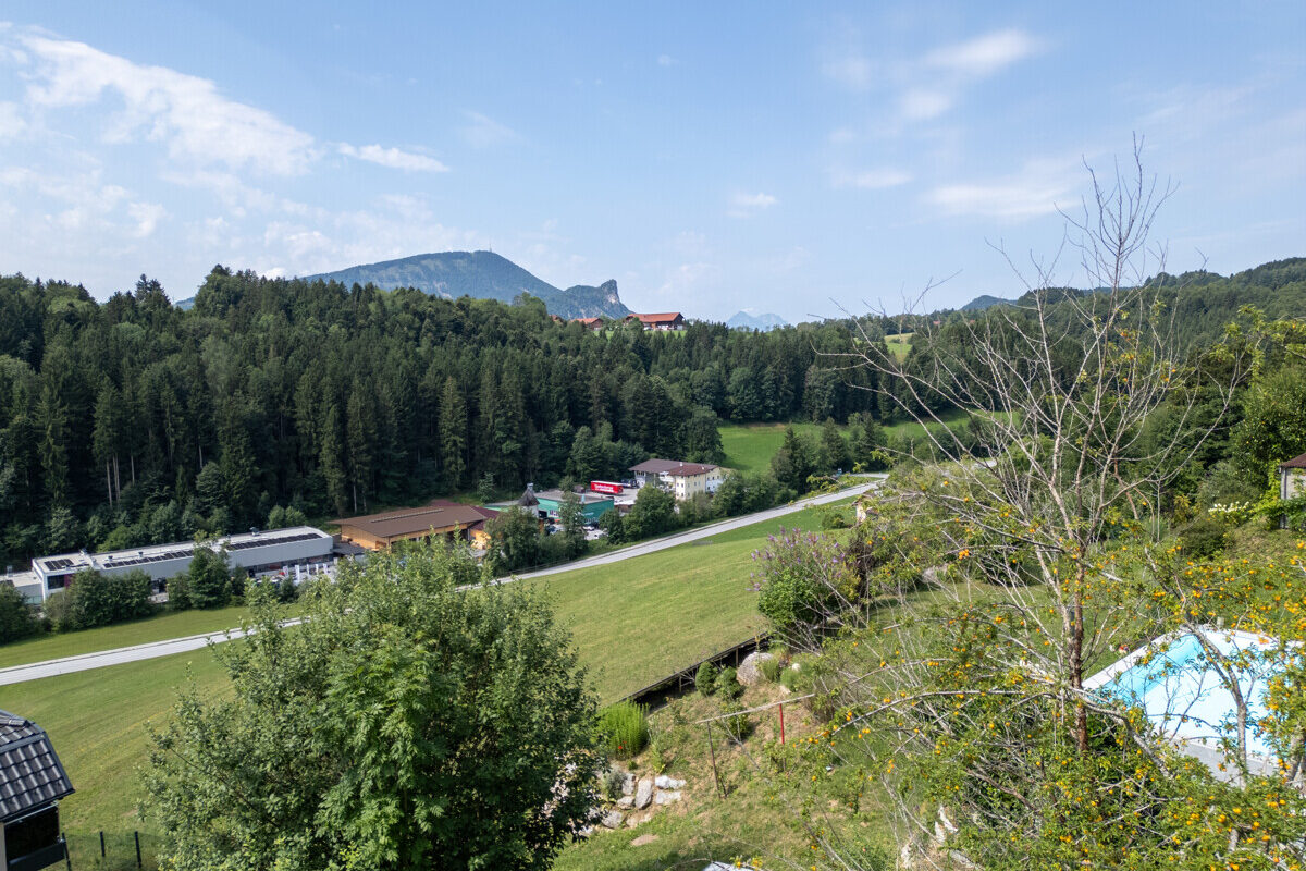Grundstück “Bergwärts”